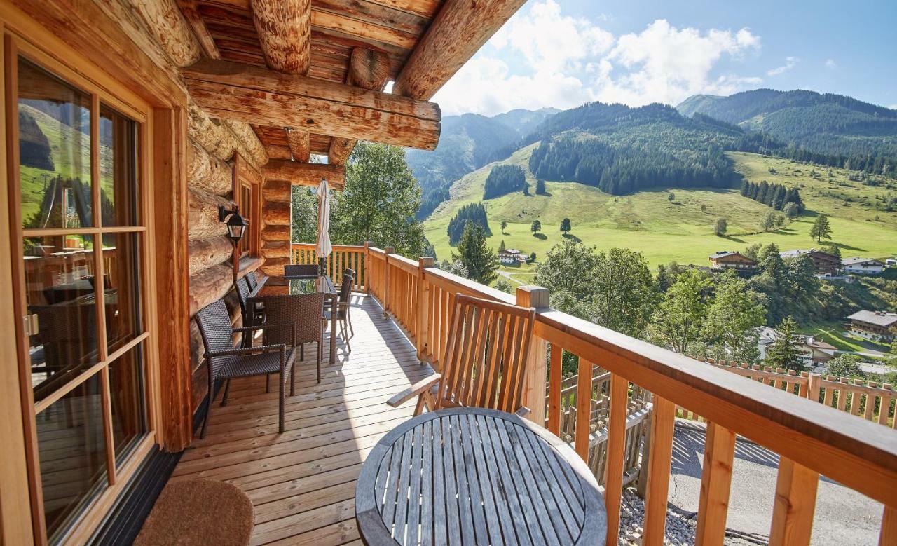 فيلا Chalets Blockhaus Saalbach By Holidayflats24 المظهر الخارجي الصورة