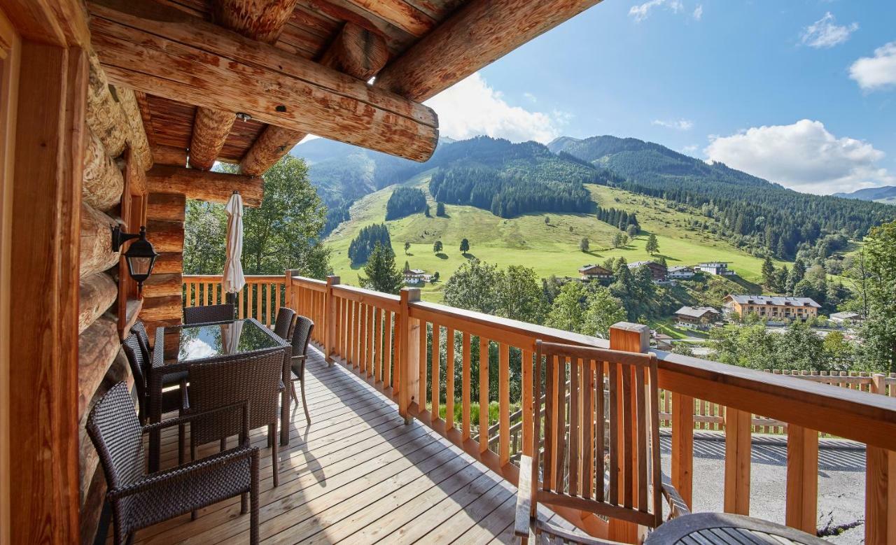 فيلا Chalets Blockhaus Saalbach By Holidayflats24 المظهر الخارجي الصورة